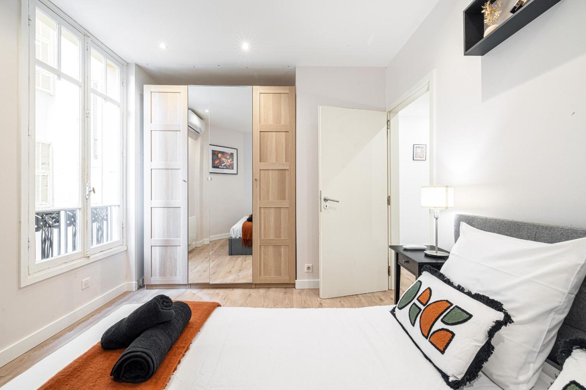 Apartment 10 Amiral 101 - Joli 3p Climatise - Centre-ville *