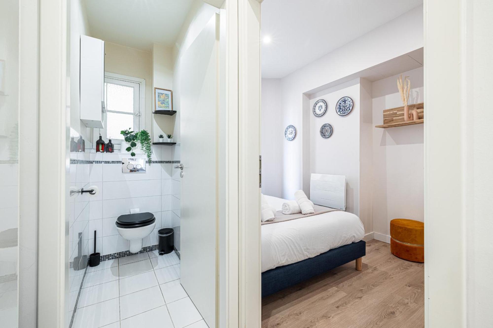 10 Amiral 101 - Joli 3p Climatise - Centre-ville Apartment *